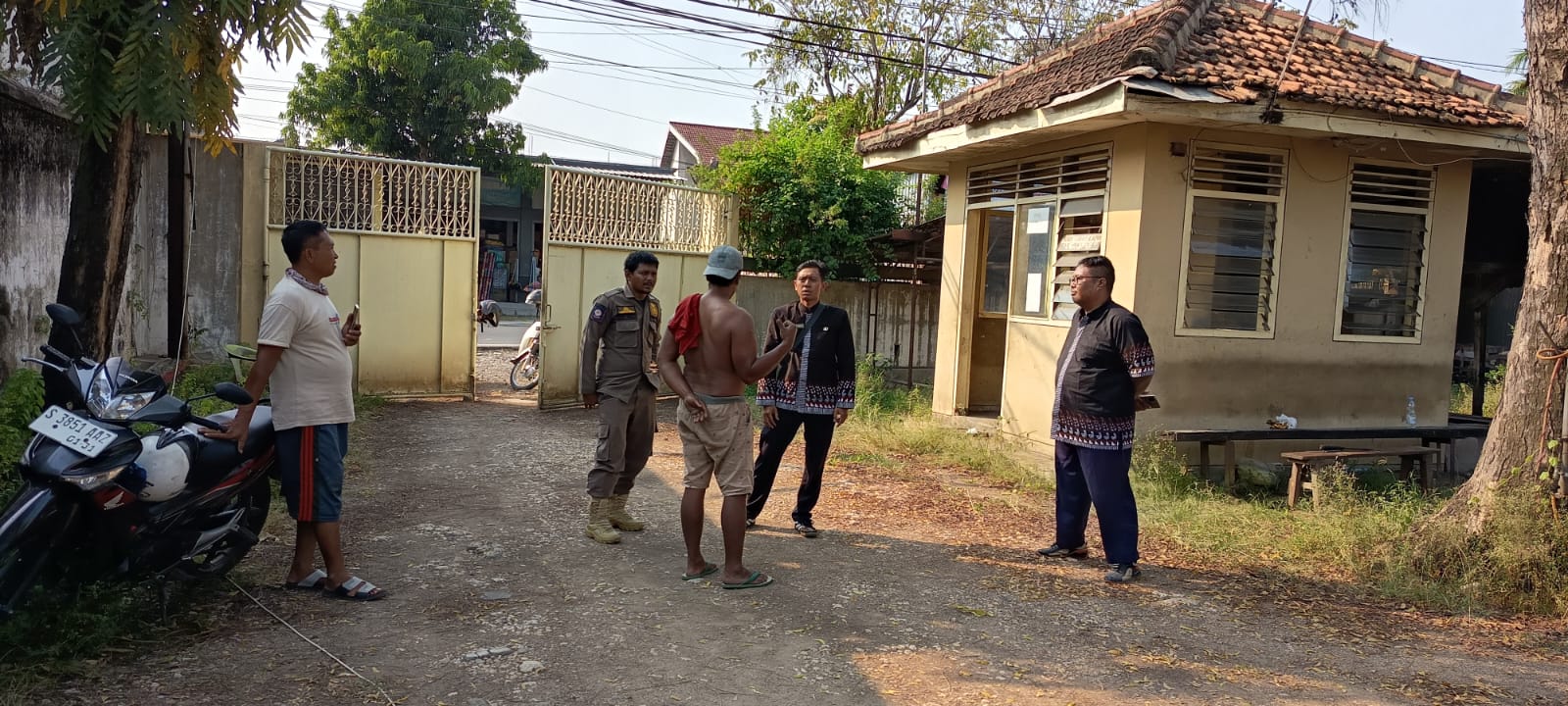 Respons Cepat Aduan Warga, Kebocoran Pipa Amonia Eks Pabrik Es Himalaya Langsung Ditangani