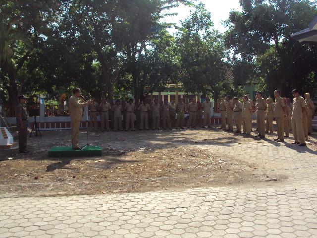 apel pagi